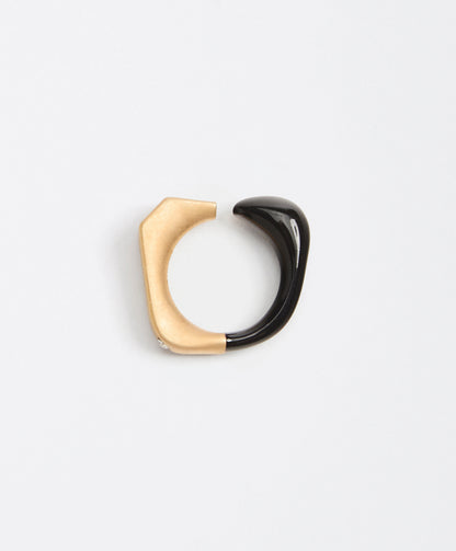earcuff-joyas minimalistas-artesanal-madeinitaly-black enamel